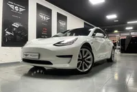 Tesla-Model 3 Imagem Principal