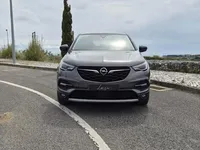 Opel-Grandland X detalhes 1