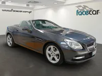 Mercedes-Benz-SLK 200 detalhes 1