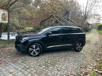 Peugeot-5008 detalhes 1