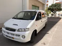 Hyundai-H-1 detalhes 2