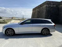 Mercedes-Benz-E 300 detalhes 2