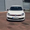 Volkswagen-Golf detalhes 1