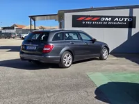 Mercedes-Benz-C 220 detalhes 1