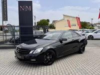 Mercedes-Benz-E 220 Imagem Principal