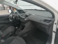 Peugeot-208 detalhes 2