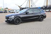Mercedes-Benz-C 200 detalhes 2