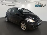 Mercedes-Benz-A 150 detalhes 1