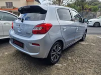 Mitsubishi-Space Star detalhes 2