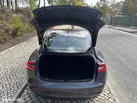 Tesla-Model 3 detalhes 2