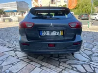 Mitsubishi-Lancer detalhes 2