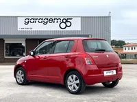 Suzuki-Swift detalhes 2
