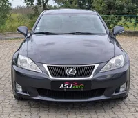 Lexus-IS 220 detalhes 2