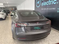 Tesla-Model 3 detalhes 2