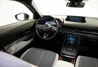 Mazda-MX-30 detalhes 2