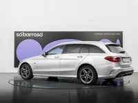 Mercedes-Benz-C 300 detalhes 2