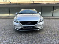 Volvo-V40 detalhes 1