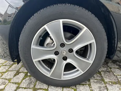 Small Image 1