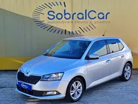 Skoda-Fabia Imagem Principal