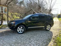 Mitsubishi-Outlander detalhes 1