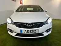 Opel-Astra Sports Tourer detalhes 1