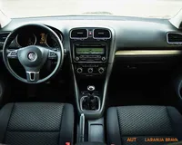 Volkswagen-Golf detalhes 1