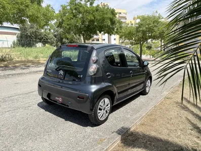 Small Image 1