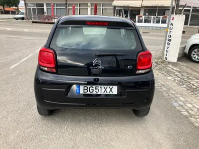 Small Image 1