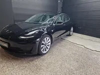 Tesla-Model 3 detalhes 2