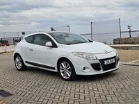 Renault-Megane Coupe Imagem Principal