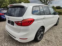 BMW-220 Gran Tourer detalhes 2