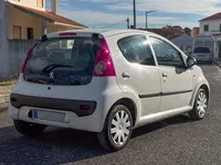 Peugeot-107 detalhes 2