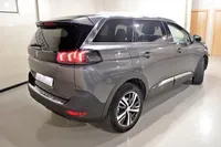Peugeot-5008 detalhes 1