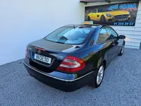 Mercedes-Benz-CLK 200 detalhes 2