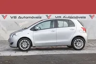 Toyota-Yaris detalhes 1