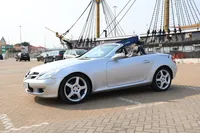 Mercedes-Benz-SLK 200 detalhes 2