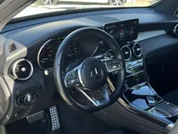 Mercedes-Benz-GLC 300 detalhes 2