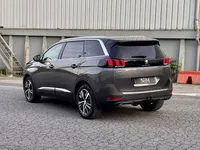 Peugeot-5008 detalhes 2