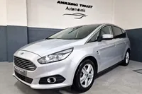 Ford-S-Max Imagem Principal