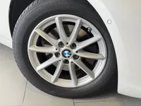 BMW-216 Active Tourer detalhes 2