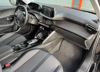 Peugeot-e-2008 detalhes 2