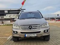 Mercedes-Benz-ML 320 detalhes 2