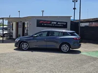 Renault-Megane Sport Tourer detalhes 1