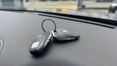 Small Image 1