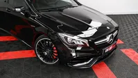 Mercedes-Benz-CLA 45 AMG detalhes 2
