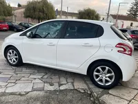 Peugeot-208 detalhes 2