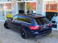 Mercedes-Benz-C 200 detalhes 1