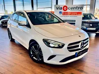 Mercedes-Benz-B 180 detalhes 2