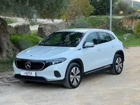 Mercedes-Benz-EQA detalhes 1