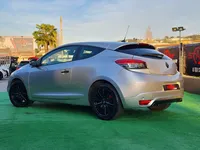 Renault-Megane Coupe detalhes 1